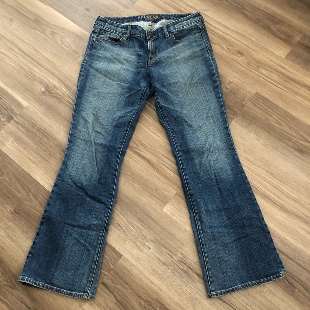 EXPESS Women’s boot cut jeans size 10R